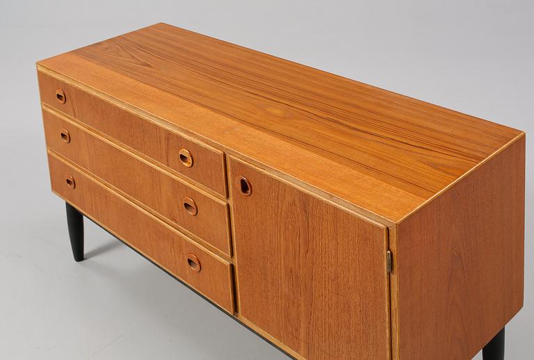 SIDEBOARD 1950-tal.