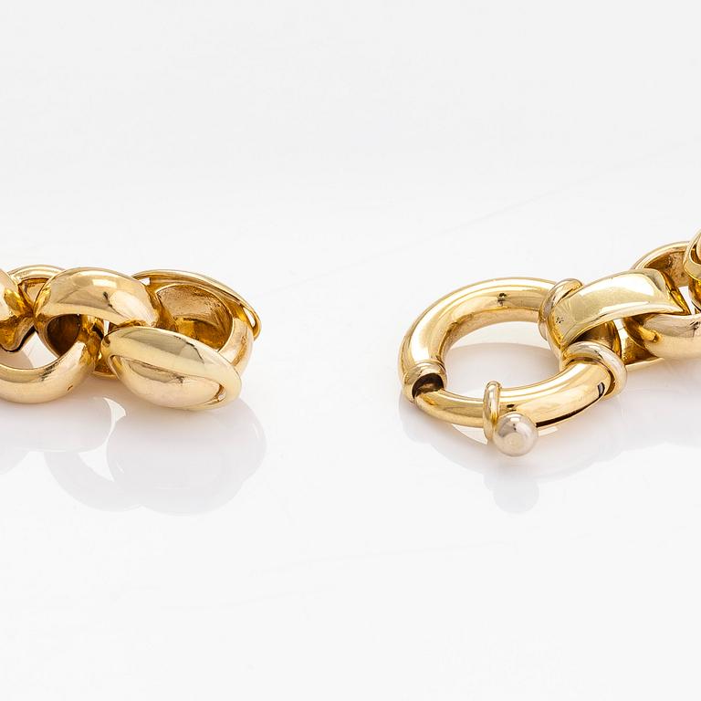 A 14K gold necklace, Unoaerre, Italy.