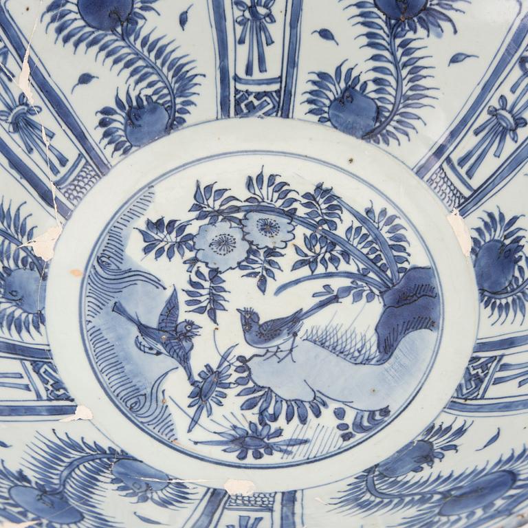 Bålskål Kina, Mingdynastin, Wanli (1572-1620) porslin.