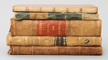 BOKPARTI OM RUNOR OCH FORNTID, 9 vol, bla "Cogitationes...ortographia linguae Svio Gothiae tam runica.." av Eric Julius Björner, Stockholm 1742.