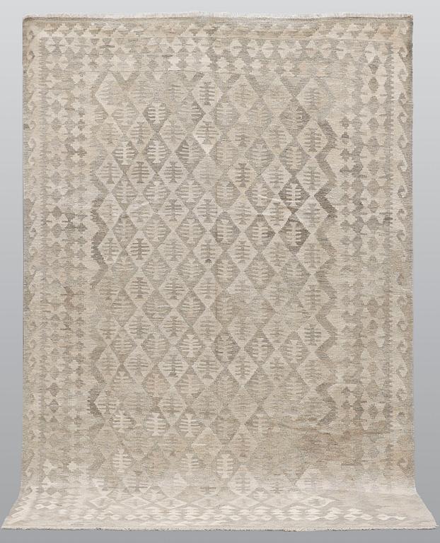 A carpet, Kilim, ca 294 x 197 cm.