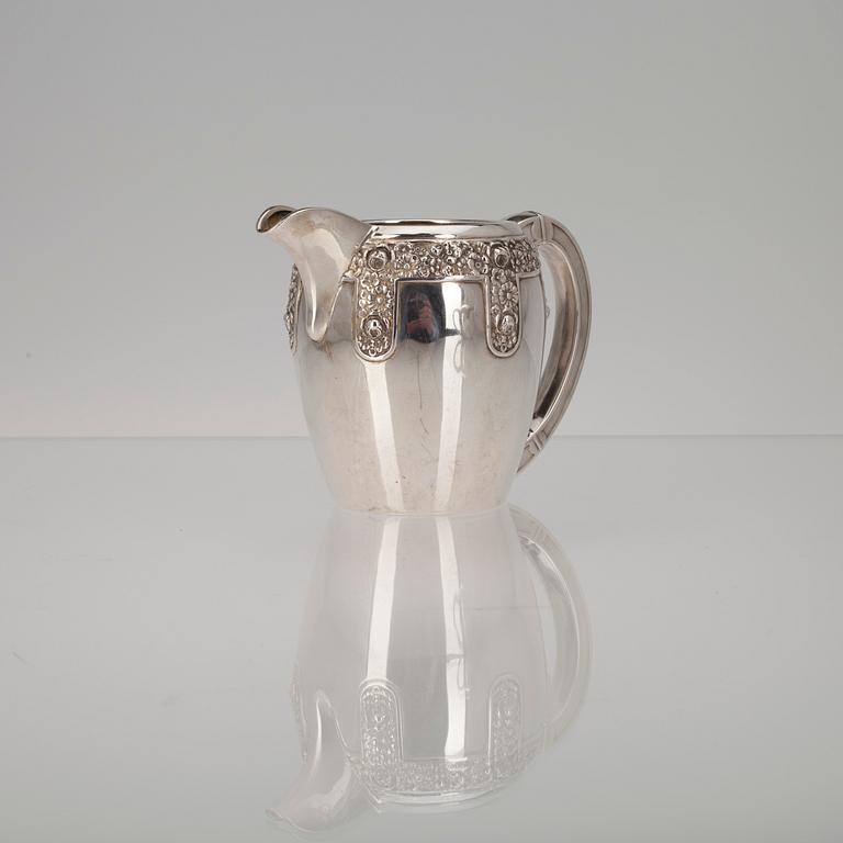TESERVIS, 3 delar. 800-silver. Tyskland tidigt 1900-tal. 
Totalvikt 938 g.