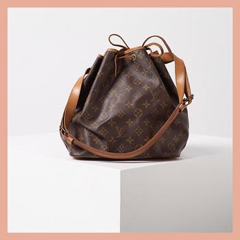VÄSKA, "Petit Noé", Louis Vuitton.