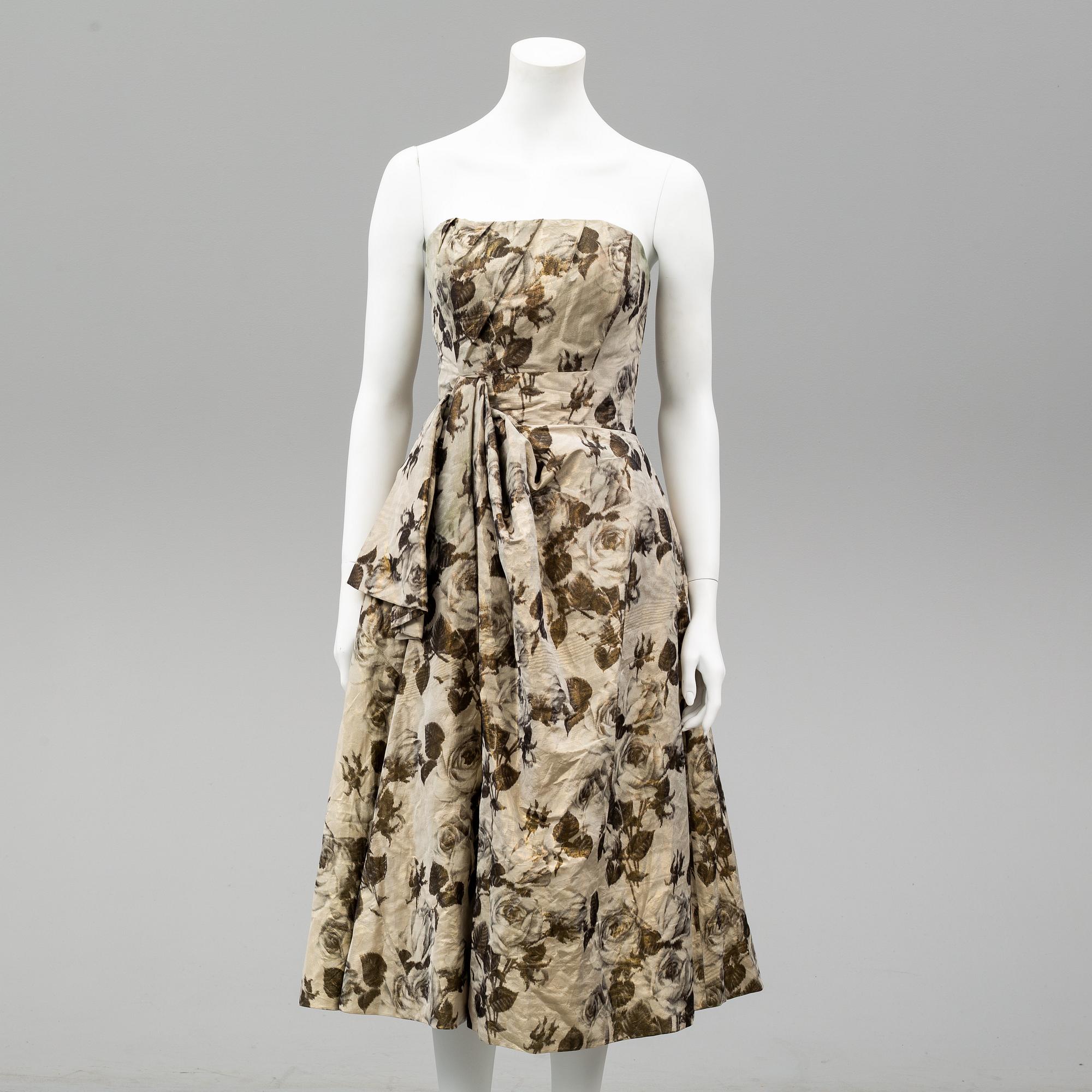 A cocktail dress from Märtaskolans Franska Avdelning, Stockholm, 1950's.