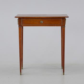BORD, sengustavianskt, 1800-talets början.