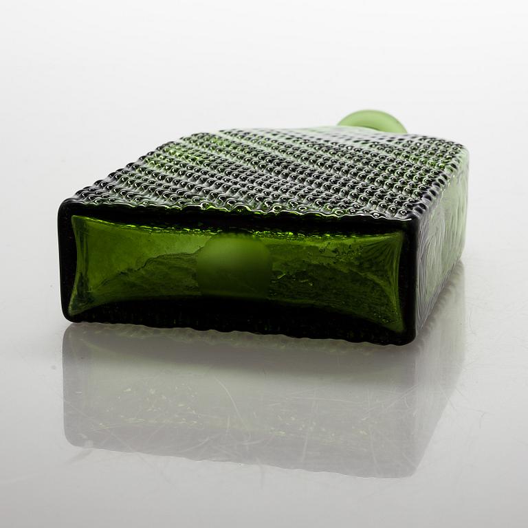 Nanny Still, A 15-piece "Flindari" glassware set, Riihimäen lasi 1964-1968.