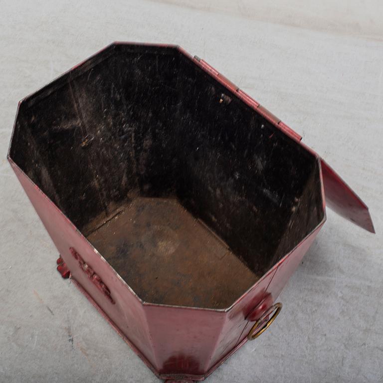 COAL BOX, late 19th / early 20th century.