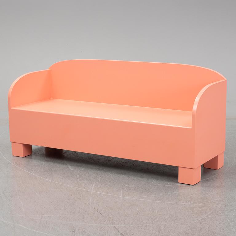 Marie-Louise Ekman, a bench/sofa, executed for the Marie-Louise Ekman exhibition at Moderna Museet, Stockholm 2017.