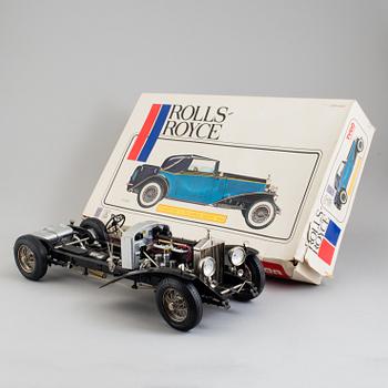 A scale model of a 1932 Rolls Royce Phantom IIBy Pocher.