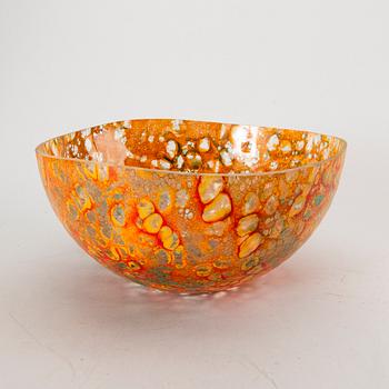 KJELL ENGMAN, a signed "Dino" Kosta Boda glass bowl.