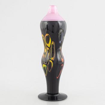 Klas-Göran Tinbäck, a unique glass vase, unique, executed in his own studio, Sturehov 1992.