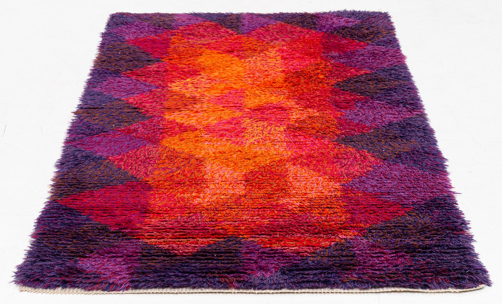 Matta, Rya, 1960/70-tal, ca. 211 x 120 cm.