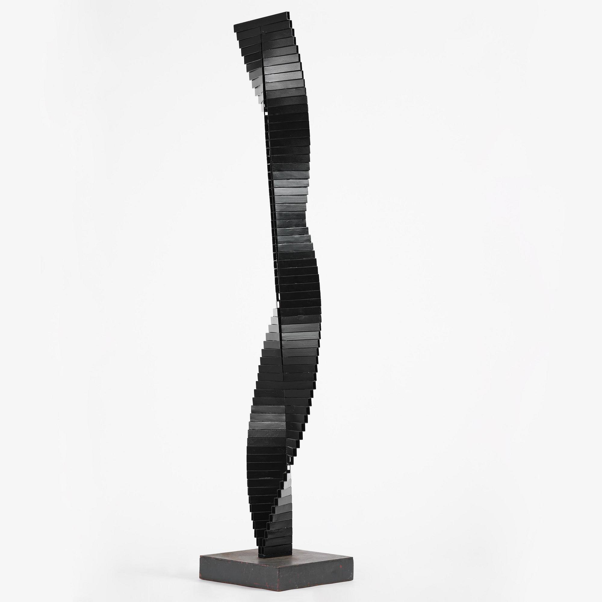 Arne Jones, "Yin-Yang II 1/2".