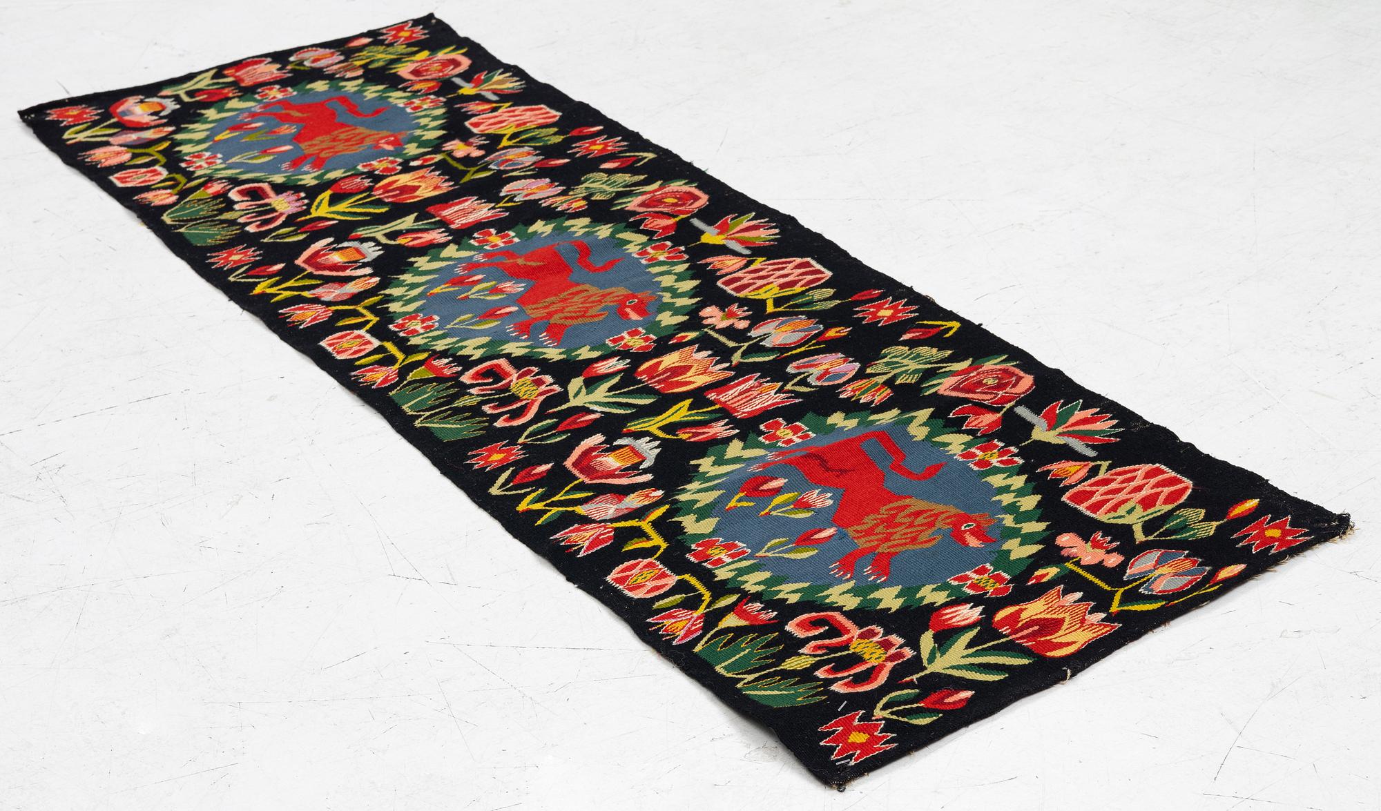 Åkdyna, "Rött Lejon", flamskväv, 140 x 50 cm, sydvästra Skåne, tidigt 1900-tal.