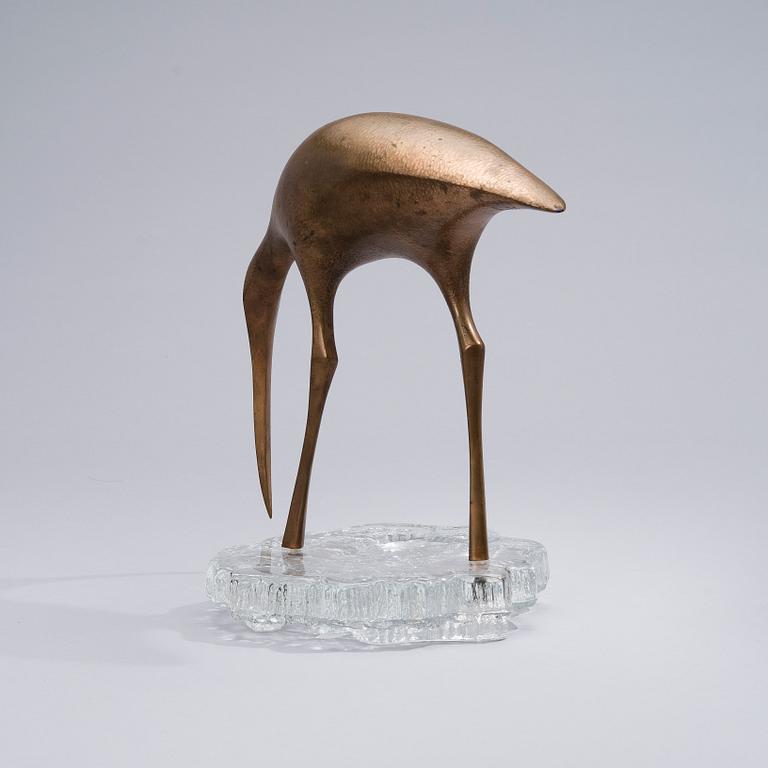 TAPIO WIRKKALA, A BIRD SCULPTURE. Snipe. Stamped Made in Finland, Kultakeskus Oy, Design: Tapio Wirkkala. Late 1970s.