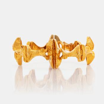 An 18K gold Lapponia bracelet.