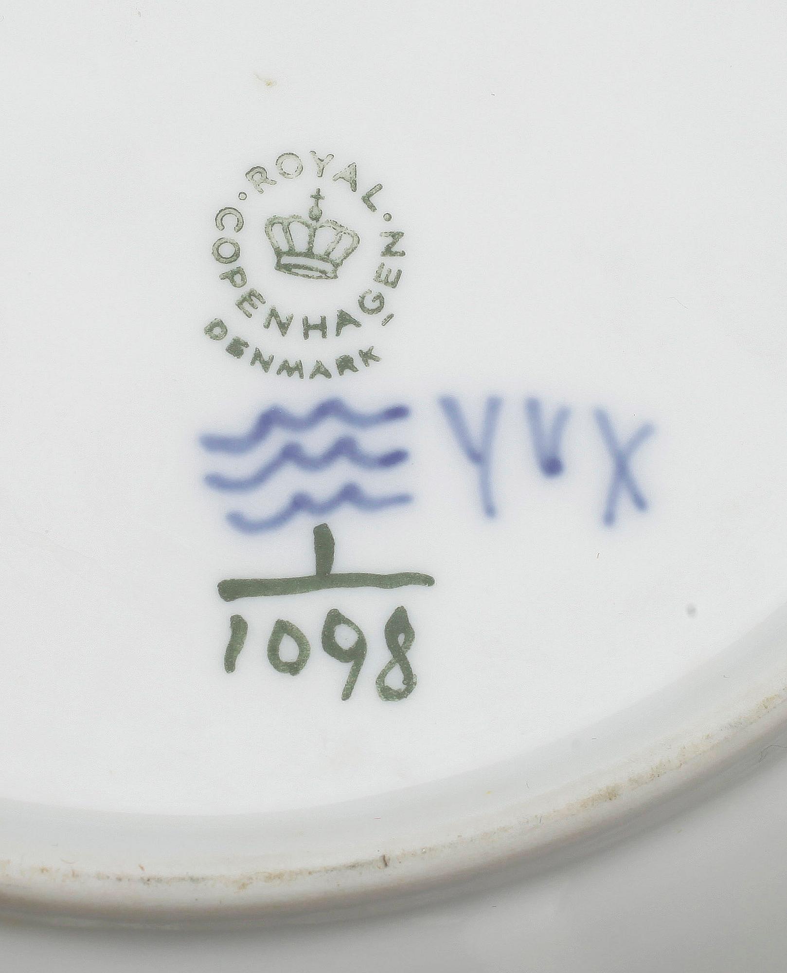 SERVISDELAR, 30 delar, porslin, bla Musselmalet, Royal Copenhagen, 1900-talets mitt/andra hälft.