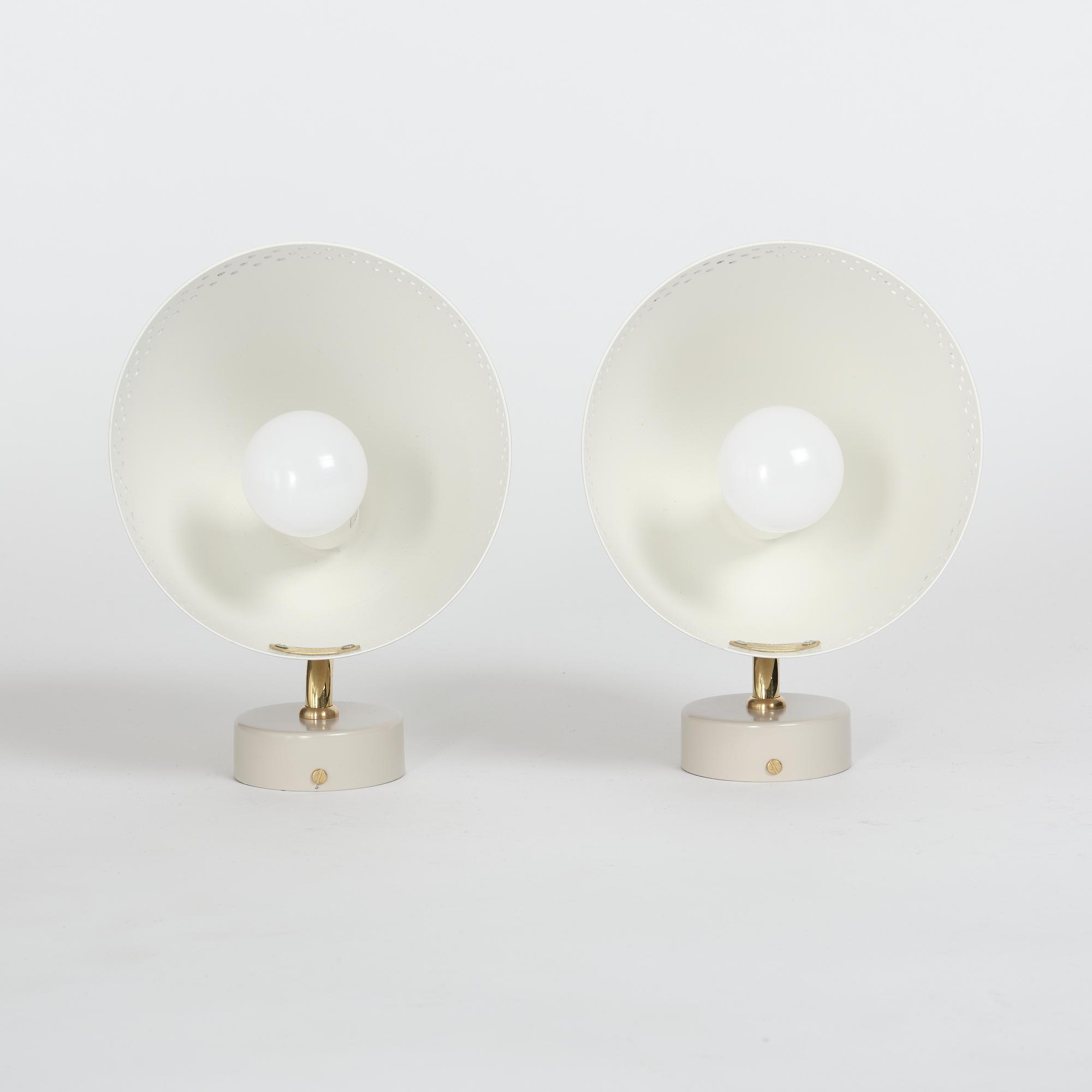 Hans Bergström, a pair of wall lamps, model "311", ed. 3/6 & 4/6, ateljé Lyktan, Edition Bukowskis 2025.