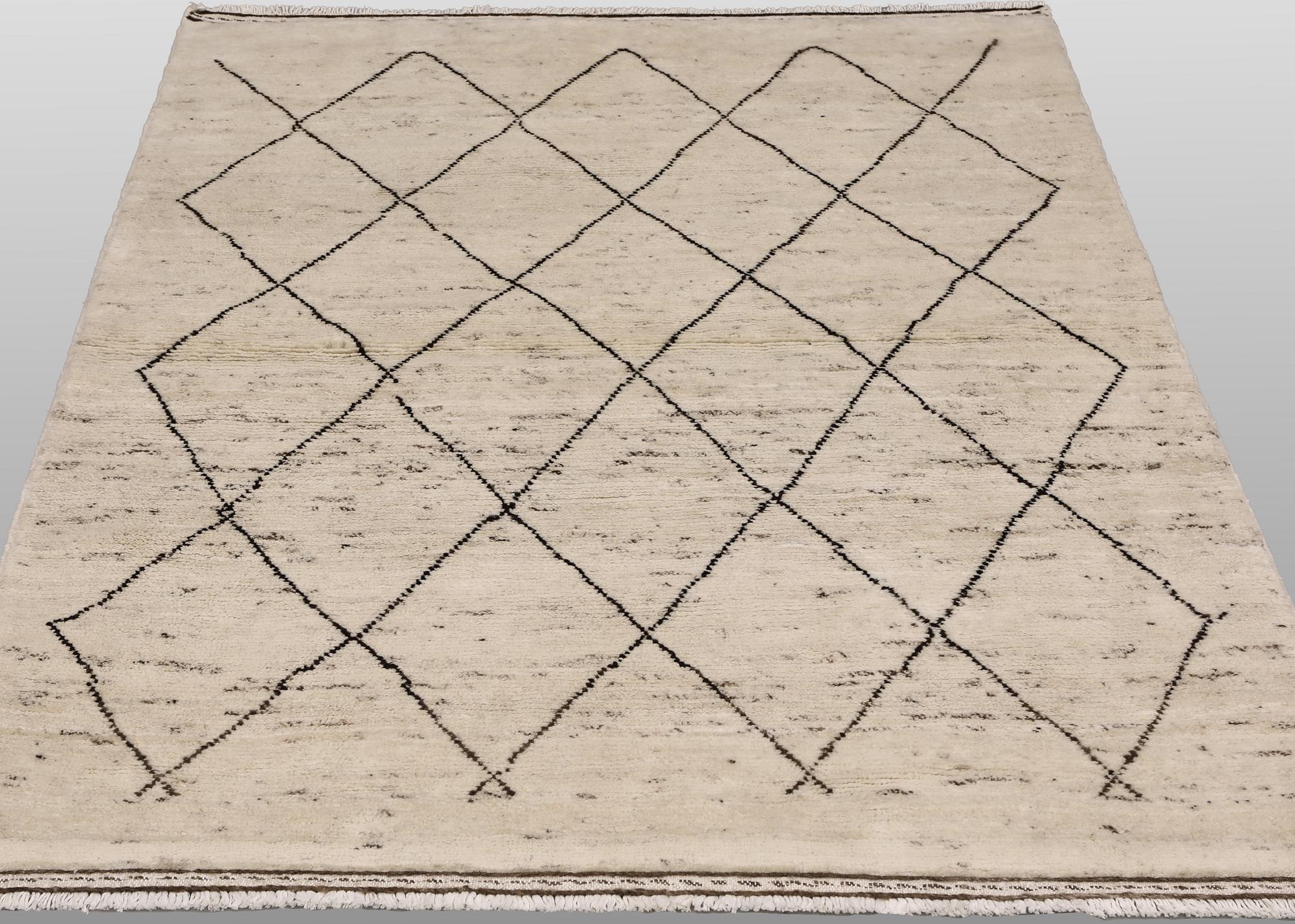 A Moroccan rug, approx. 174 x 112 cm.