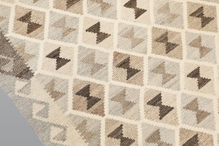 Gallery carpet, Kelim 394 x 82 cm.