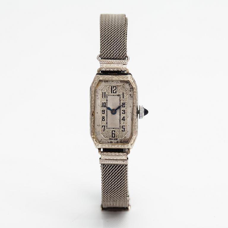 Wrist watcj 17 x 26 mm.