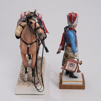 FIGURINER, 2 st, porslin, Les Collections Van Gerdinge, Frankrike, 1900-tal.