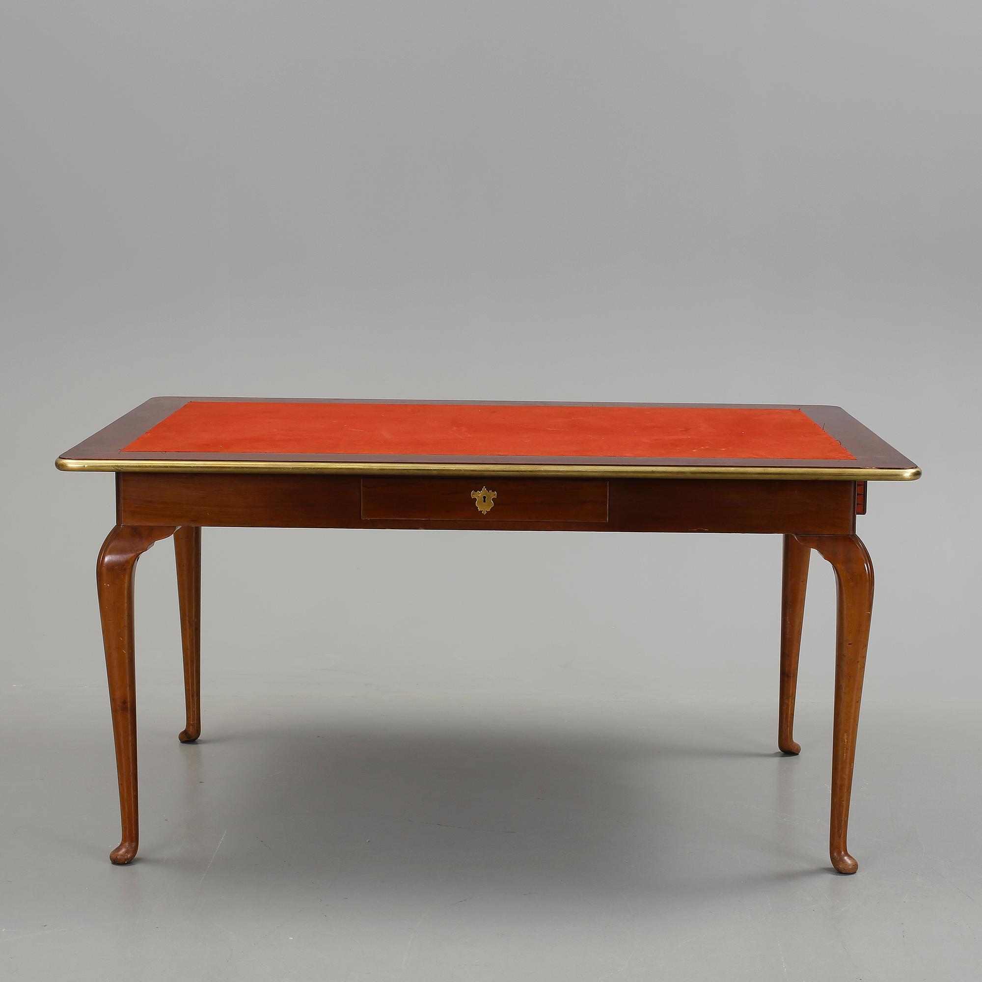 BIBLIOTEKSBORD, kopia efter Nordin, 1900-talets första hälft.