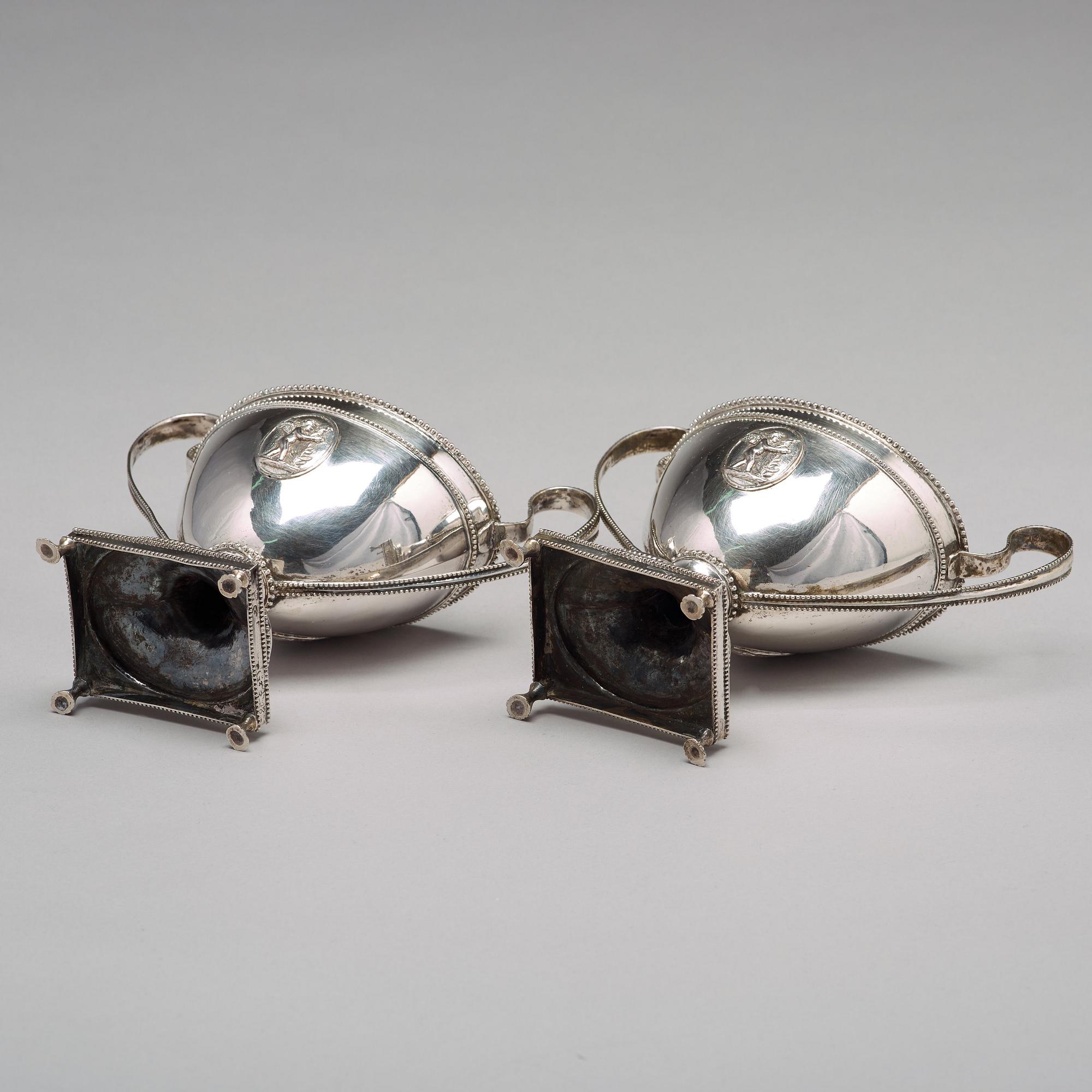 Johan Fagerberg, sockerskålar ett par, silver, Karlskrona 1789. Gustavianska.