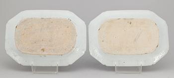 STEKFAT, ett par, porslin, Qianlong, Kina 1700-tal.