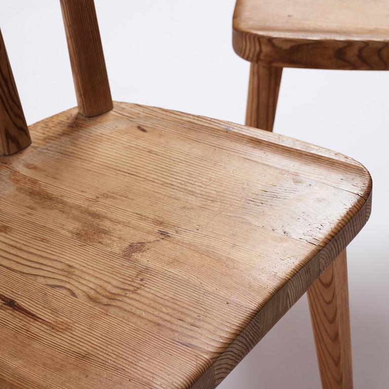 Axel Einar Hjorth, a set of four 'Utö' pine chairs, Nordiska Kompaniet, 1930s.