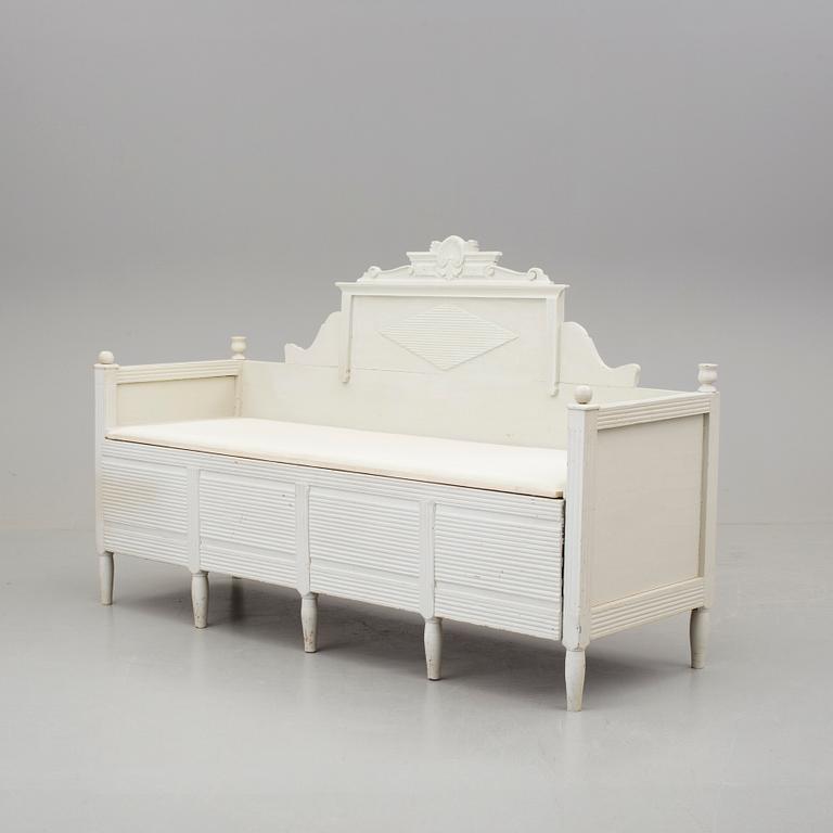 UTDRAGSSOFFA, gustaviansk stil, Hälsingland, 1800-talets mitt.