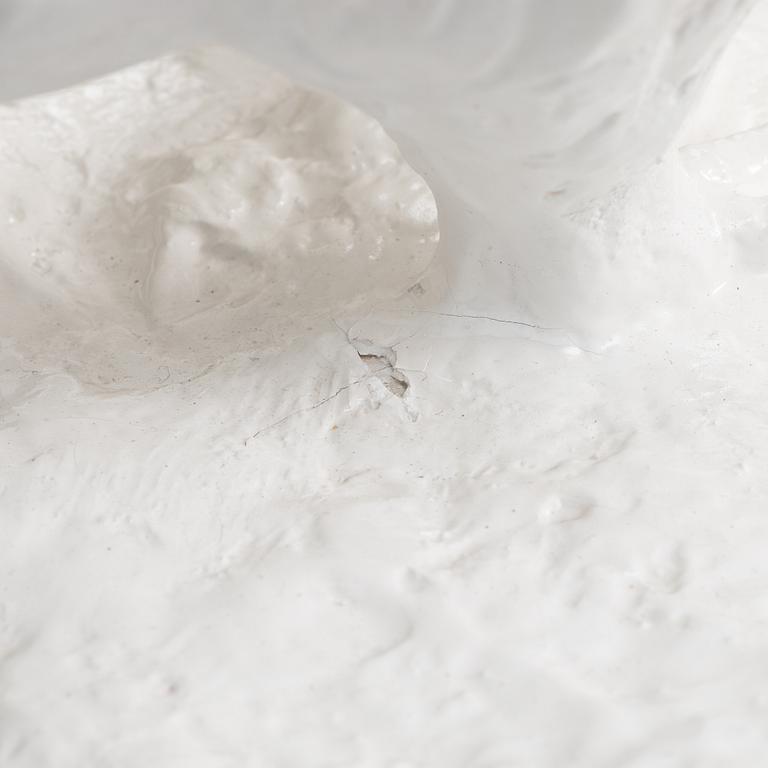 William Sweetlove, "Chicken on rock" (White).