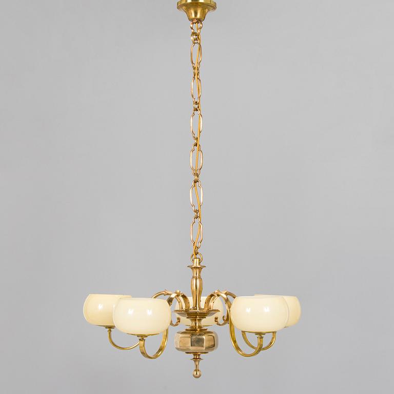 Paavo Tynell, a 1930's '1819/5' chandelier for Taito.