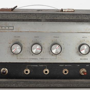Sears, Silvertone, guitar amplifier, model 1495, USA 1960s.