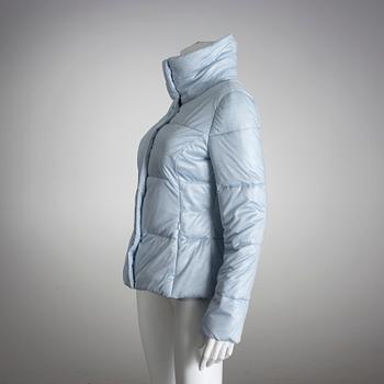 DUNJACKA, Escada Sport.