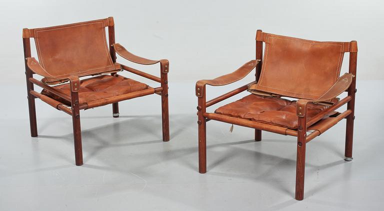FÅTÖLJER, ett par, "Sirocco", design Arne Norell. 1900-talets andra hälft.