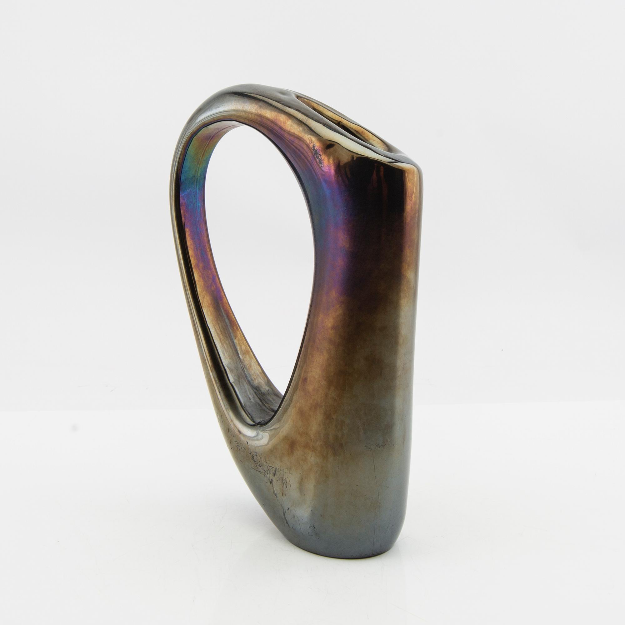 Giorgio Ferro vase "Anse volante", A.VE.M (Arte Vetraria Muranese), Italy 1950s.