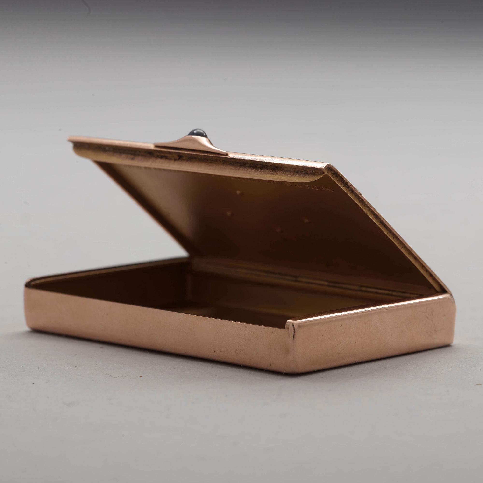 A Russian early 20th century gold case, mark of Morozov, St Petersburg 1908-1917.