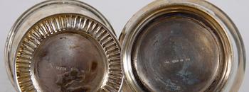 BÄGARE, 2 st samt SKÅL, silver. Tot ca 410 g.