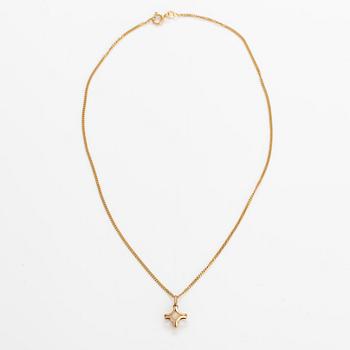 Elis Kauppi, kaulakoru, 14K kultaa ja viljelty helmi. Kupittaan kulta, Turku.