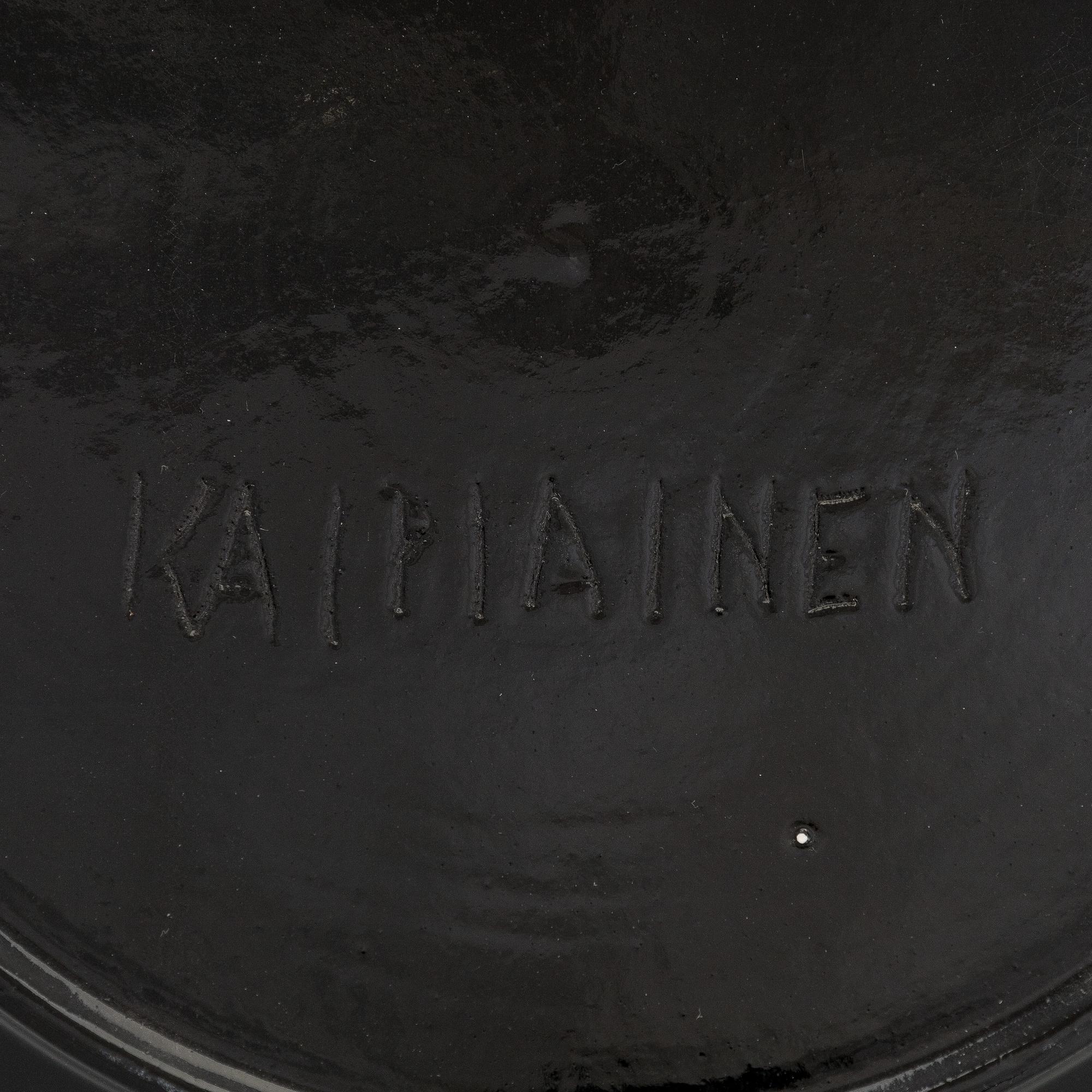 Birger Kaipiainen, dekorationsfat, stengods signerad Kaipiainen.