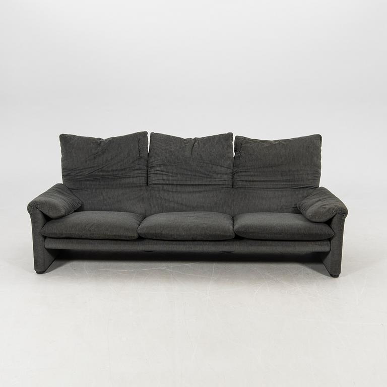 Vico Magistretti, sofa, "Maralunga", Cassina, Italy, late 20th century.