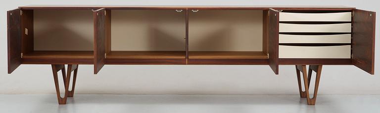 IB KOFOD LARSEN, sideboard, Säffle Möbelfabrik, 1960-tal.