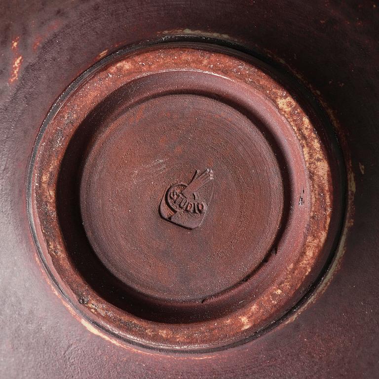 Wilhelm Kåge, a "Farsta" stoneware bowl, Gustavsberg Studio 1950s.