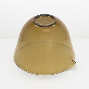 Kaj Franck, a 13-piece set of pressed glassware for Nuutajärvi, mid 20th century.
