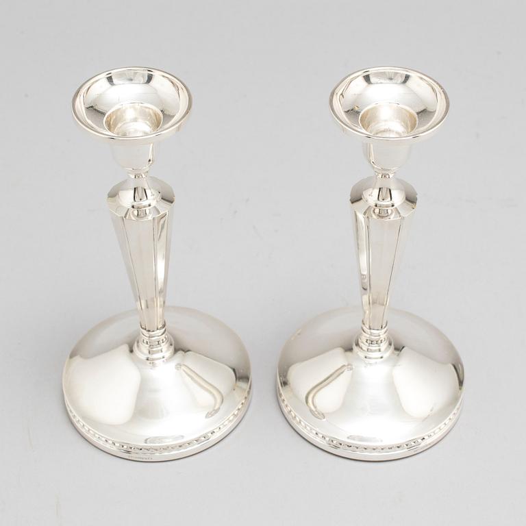 ERIC LÖFMAN, a pair of silver candle sticks, Uppsala 1972.