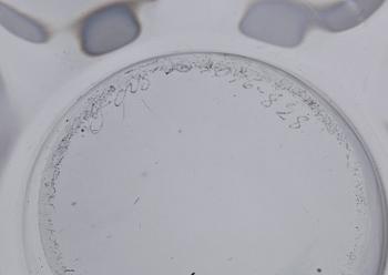 VAS samt SKÅL, glas, bl a Timo Sarpaneva, Iittala, Finland, sign o dat 55.