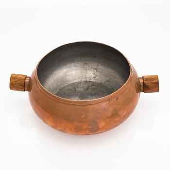 Maija Heikinheimo, a mid-20th-century copper bowl with lid, manufacturer Valaistustyö for Artek.