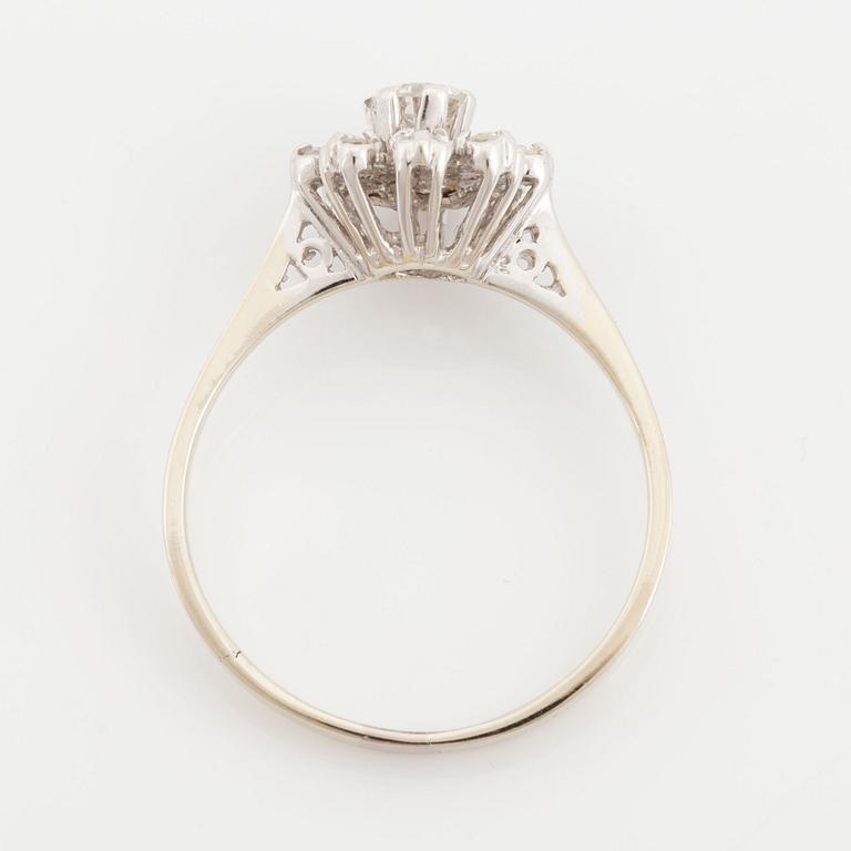 Diamond ring.