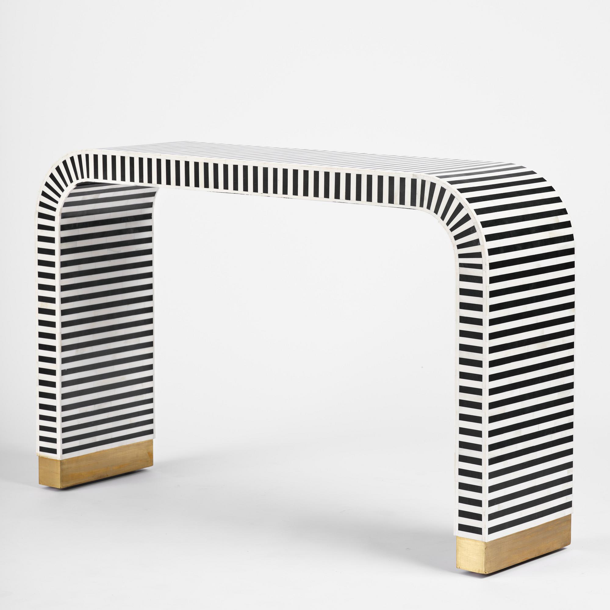 Sideboard, RIJD interior, 2020-tal.